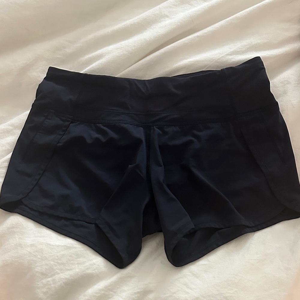 Lululemon speed up short in navy